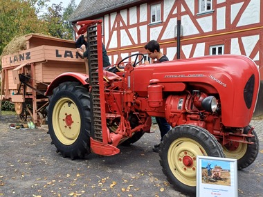 Foto Traktor resized