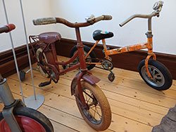 Kinderfahrzeuge 110153